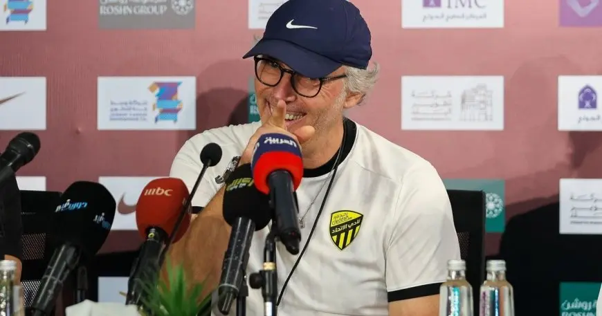 لوران بلان يعلن تفاصيل حالة بنزيما ورايكوفيتش ويثني على تعاقدات الاتحاد