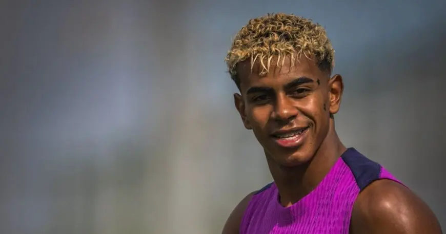 يامال يعلن عن مطالب فليك في برشلونة ويتطلع لتكرار إنجاز بيليه