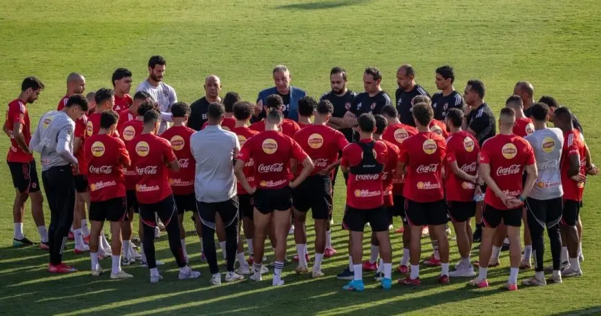 توقعات تشكيل الأهلي لمواجهة إنبي في الدوري المصري الممتاز