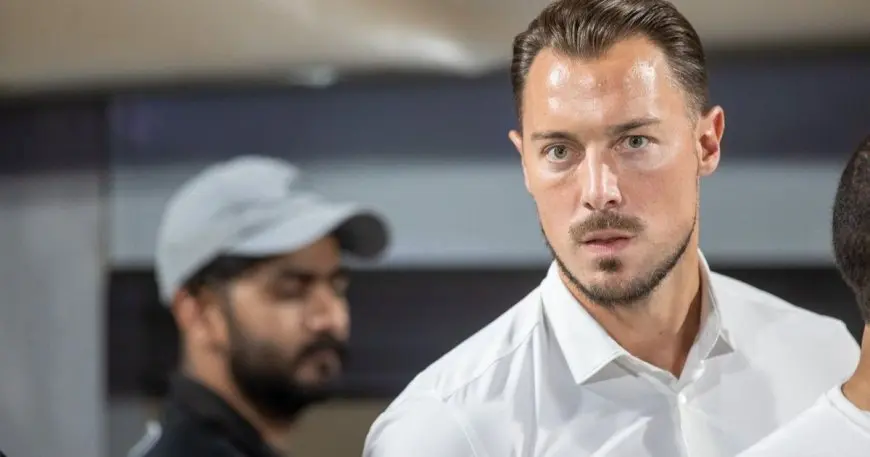 مدرب الأهلي يتطلع لتحقيق لقب دوري روشن السعودي في مواجهة مثيرة ضد الهلال