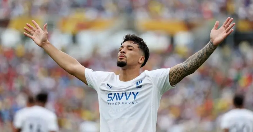ليوناردو ينتظر بفارغ الصبر قرار الهلال بشأن استبعاد كانسيلو من قائمة الدوري السعودي