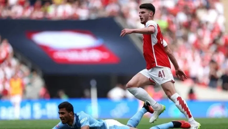 ديكلان رايس يقود تشكيل آرسنال في قمة الدوري الإنجليزي ضد مانشستر سيتي