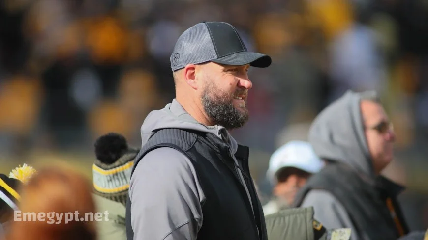 Roethlisberger Shines as Steelers Left Tackle Stumbles and Hands Interception to Vikings