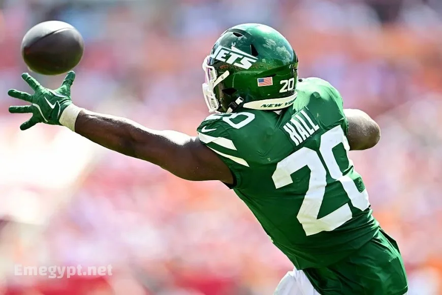 Top Breece Hall Prop Bets to Watch for Jets vs Dolphins on Monday Night Football Week 4