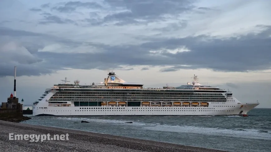 Royal Caribbean cases push cruise ship GI illness outbreaks to new heights in 2024