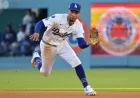 Mookie Betts Claims Top MLB Shortstop Defensive Award