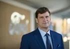 Ford CEO Jim Farley and Howard Lutnick Discuss Tariff Impacts