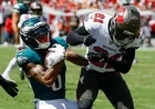 Eagles’ DeVonta Smith Overcomes Size with Remarkable Toughness