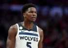 Anthony Edwards Leaves Pacers Game Early Due to Hamstring Injury