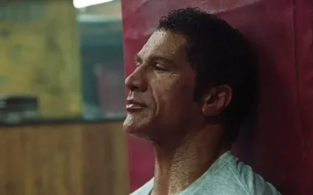 In-Depth Review of The Smashing Machine