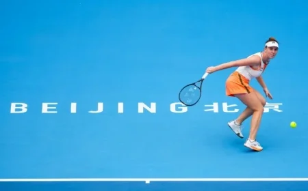 Noskova Defeats Potapova in Beijing Advances to Second WTA 1000 Quarterfinal of 2025