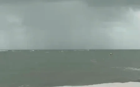 Tropical Disturbance Brings Wet Weekend and Flooding Risks to Florida