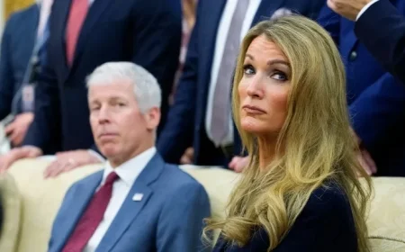 Furloughed SBA Employees Criticize Democrats for Shutdown in Fiery Auto-Reply Messages