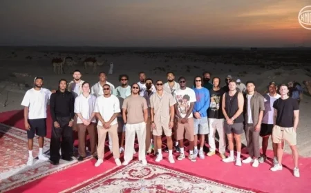Knicks Legends on Camels and 76ers Golfing: Highlights from the Abu Dhabi Series