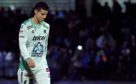 Djo Energizes Packed Audience at College Street Music Hall