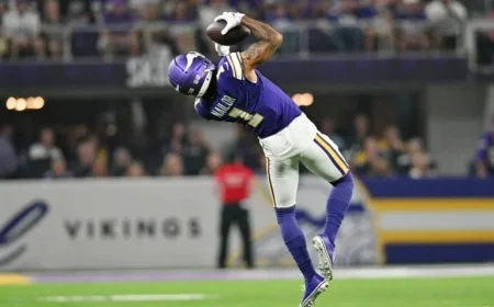 Jalen Nailor Overcomes Hand Injury With Flawless Catching Performance