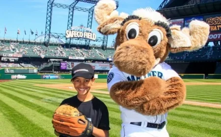 Buccaneers WR Egbuka’s MLB Aspirations Rooted in Childhood Dreams at Mariners Stadium