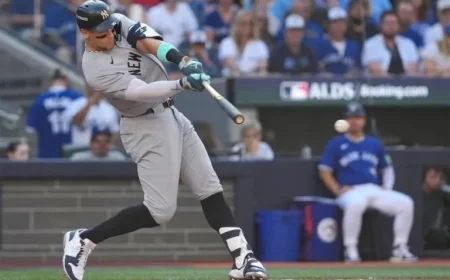 Watch Yankees vs Blue Jays ALDS Game 2 Live Stream Free