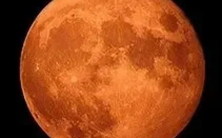 Discover the 2025 October Harvest Supermoon: A Stunning Full Moon Event Lasting for Days