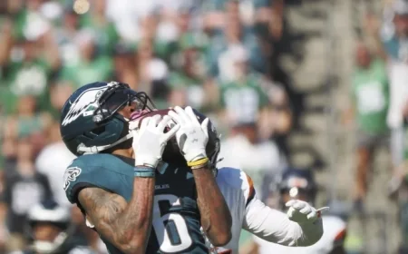 DeVonta Smith Stresses Importance of Alignment in Passing Game Strategy