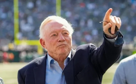 Cowboys Owner Jerry Jones Flips Off Jets Fans: Will He Face Repercussions?