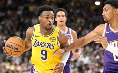 Bronny’s Challenging Debut Draws Praise from Redick for Impressive Growth