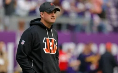 Jerry Jones Flips the Bird to Jets Fans in Move That Could Prove Costly