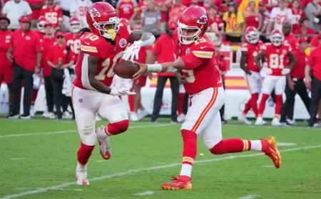 Kansas City Chiefs Running Back Battle: Isiah Pacheco vs Kareem Hunt for RB1 Spot