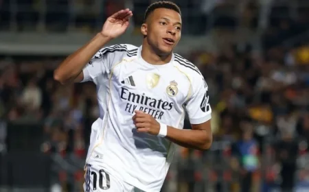 Mbappé Joins France Squad While Valverde Misses Out on Uruguay Selection