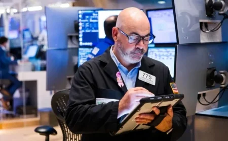 Intercontinental Exchange Soars After $2 Billion Polymarket Stake Report Spurs NYSE-Owner Shares