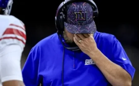 Giannis Antetokounmpo Knicks Rumors: Impact on New York, Former MVP, Bucks and Potential Suitors Explained by CBS Sports