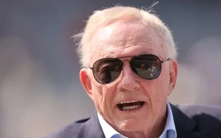 NFL set to fine Jerry Jones $250K for obscene gesture towards fans during Week 5