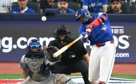 Joe Davis Sparks Vladimir Guerrero Jr.’s Breakout from Month-Long Home Run Slump