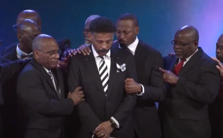 Pastor Tony Evans Returns to Ministry Over a Year After Revealing Moral Misstep