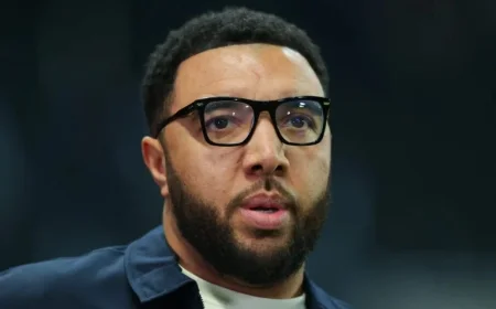 Troy Deeney Praises £10m Sunderland Star for Exquisite Performance Against Nottingham Forest