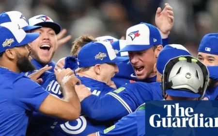 Tenacious Toronto Blue Jays Eliminate Yankees to Reach First ALCS Since 2016