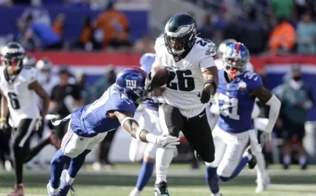 Dexter Lawrence Warns Rivals: Don’t Be the Team That Lets Saquon Barkley Catch Fire