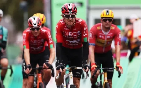 Geraint Thomas Criticizes Ineos Grenadiers Handling of David Rozman Fallout