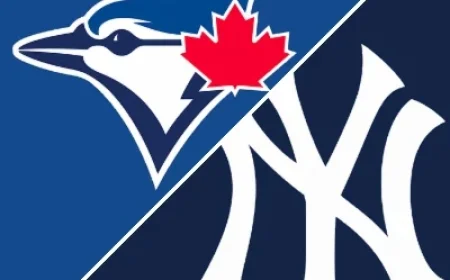 Blue Jays Triumph Over Yankees with 5-2 Victory October 8 2025 Final Score