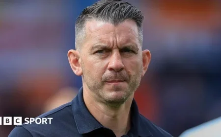Luton Town Parts Ways with Manager Matt Bloomfield After Nine-Month Tenure
