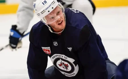 Arniel Praises Toews as Intensely Driven and Determined to Win in Every Situation