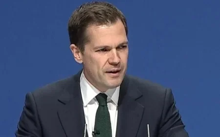 Call for Robert Jenrick to Apologize Over Controversial Integration Remarks