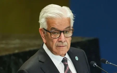 Pakistani Minister Khawaja Asif Sparks Controversy with Comment on India’s Unity Under Aurangzeb