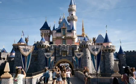 Tragic Incident: Woman Passes Away After Medical Emergency on Disneyland’s Haunted Mansion Ride