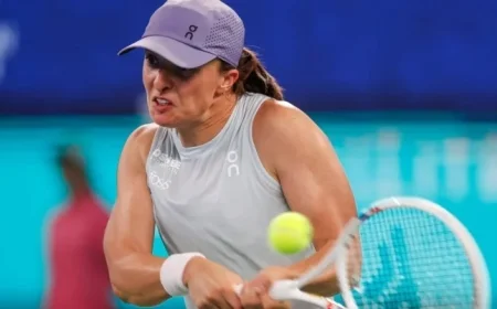 Iga Świątek Dominates Wuhan Match Securing Semifinal Spot in Just One Hour
