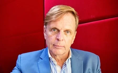 Manchester United Takeover Bid Announced as Interested Party Confirms Offer