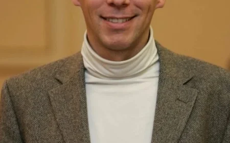 Michael Nees Urges Warriors to Play with Pride and Leave with Heads Held High