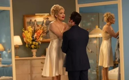 Bold revival of Kiss of the Spider Woman impresses despite lackluster songs