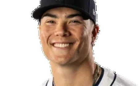 Bryan Woo Set to Throw Bullpen on Friday Following Pec Injury Recovery