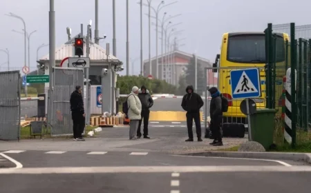 Estonia Shuts Border Crossing with Russia Due to Unusual Military Activity